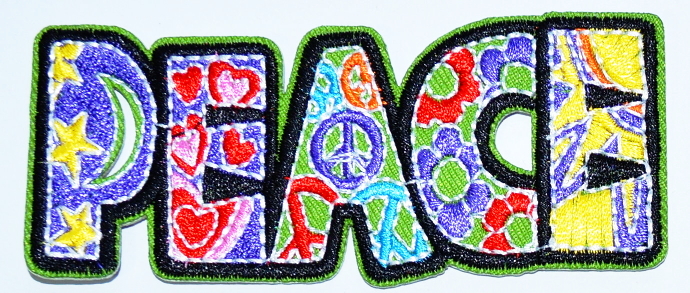 Emblema Bordado PEACE (Paz) con Flores y Motivos