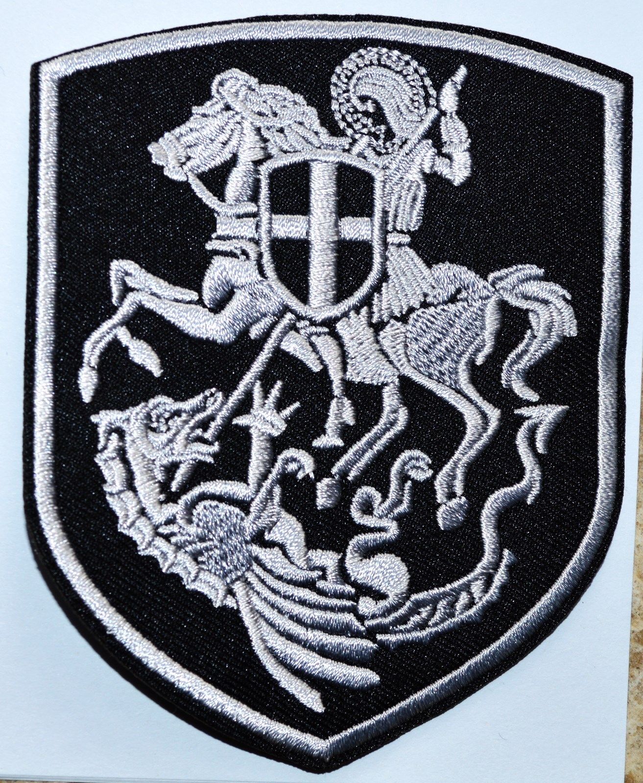 Escudo Cruzados de San Jorge Matando al Dragon Parche Bordado